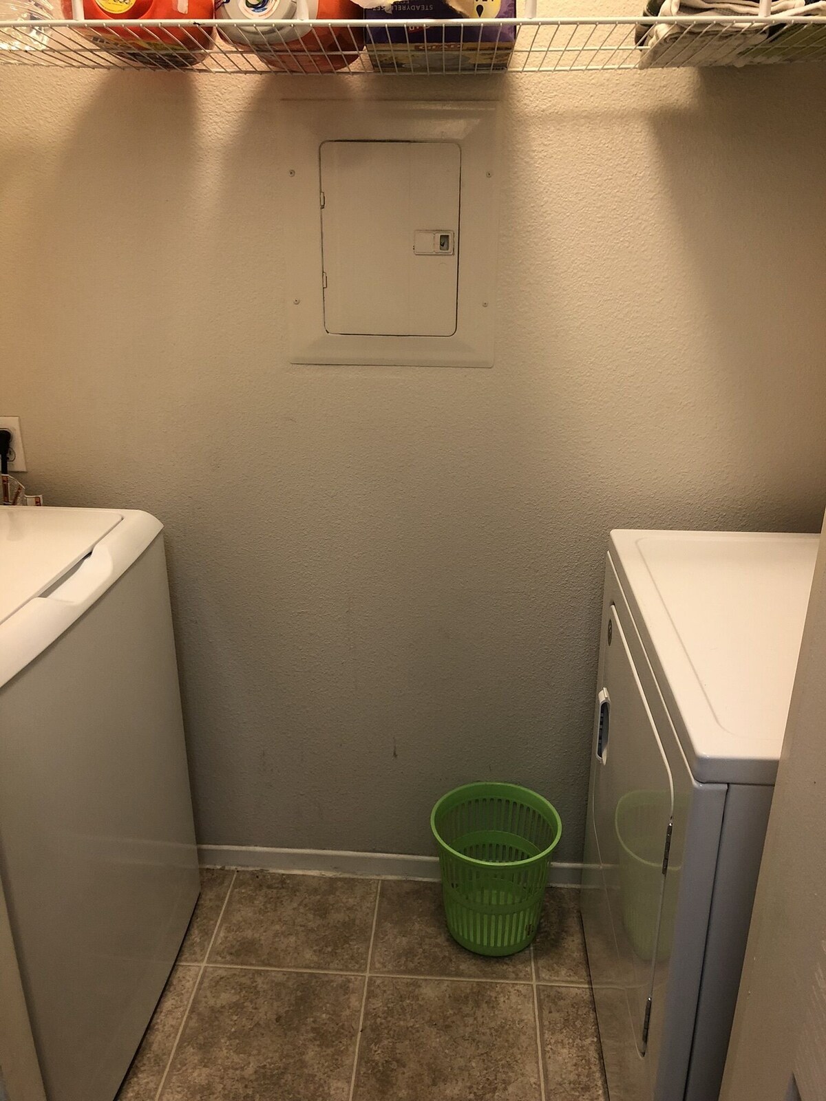 1 bedroom w//private bath at 2 bed apt. Shared kitchen and livingroom