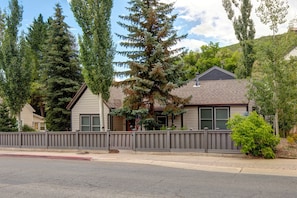 Charming Home on Park Avenue