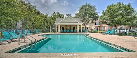 Kissimmee Vacation Rental | 4BR | 2BA | 1,500 Sq Ft | Step-Free Access