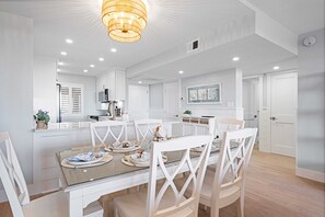 Light filled open dining area for 6
