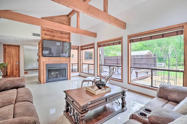 Bryan Vacation Rental | 3BR | 2.5BA | Stairs Required | 1,810 Sq Ft