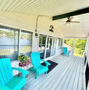 2ns floor deck