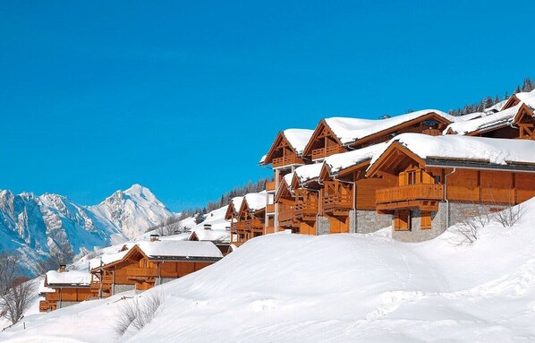 Le chalet à l'extreme droite de l'image