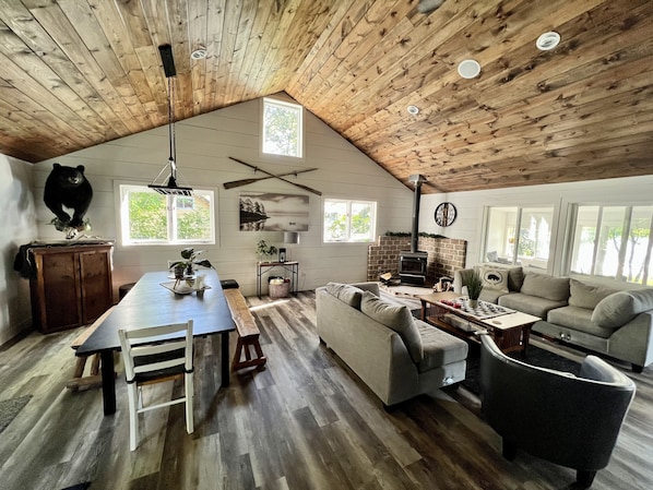 Living Room & Dining area