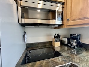 2 burner stove and convection microwave.