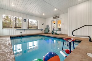 Large, 11' x 17" indoor heated pool