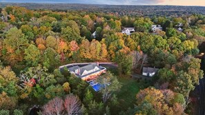 Aerial photo showing main house, barn and grounds