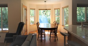 Breakfast nook