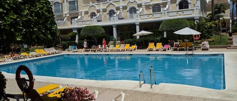 Main Pool.