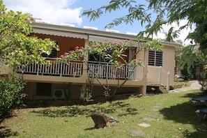 Gîte Bougainvillier Deshaies Guadeloupe