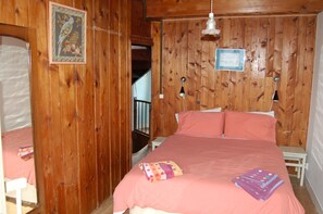 Second double bedroom - Chambre 2