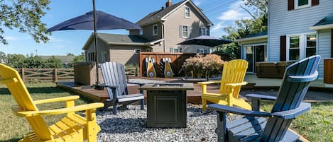The home is located just yards from the Navy Stadium and has the ideal backyard for pre-gaming.