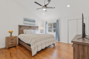 Downstairs bedroom
