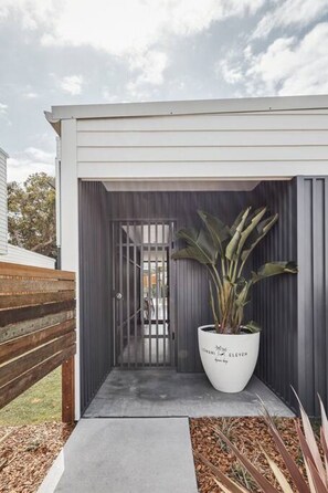 Easy access secure entrance