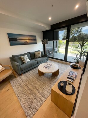 Living Room & Balcony park views