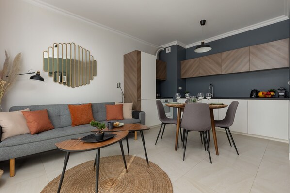 Unwind on the comfortable sofa that can be converted into double bed.