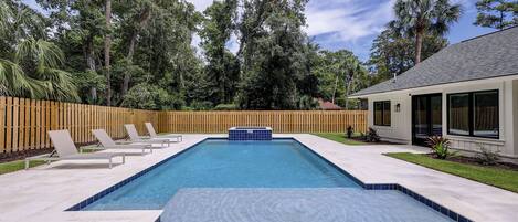 2 Pelican Street - Private Pool & Spa