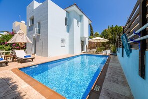 Villa Lela Serena by Ezoria Villas (9237)