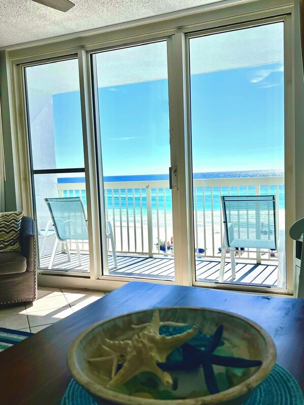 Mesmerizing ocean view with private balcony