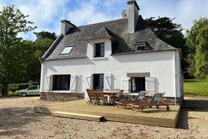Holiday Home Exterior [summer]