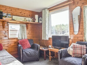 Living area | The Chalet - Mondhuie Self Catering Chalets, Nethy Bridge