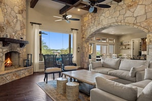 Large Living area with comfortable furnishings