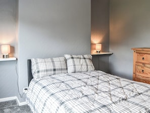 Double bedroom | White Rose Apartment, Bridlington