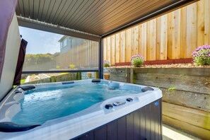 Private Hot Tub | Harbor Views