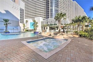 Oversized Jacuzzi and 2 pools in front of resort