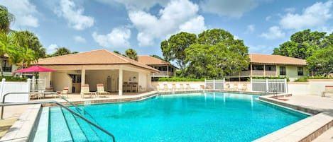 Palm Beach Gardens Vacation Rental | 2BR | 2BA | 1,366 Sq Ft | Step-Free Access