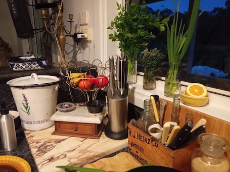 Main kitchen