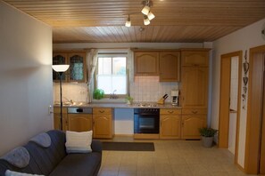 Ferienwohnung 1 mit Terrasse-Ferienwohnung 1