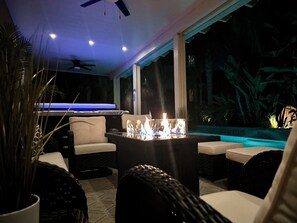 40.00 firetable ( propane)
