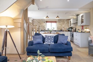 The Barn, Dorset: An ideal spot for enjoying time together