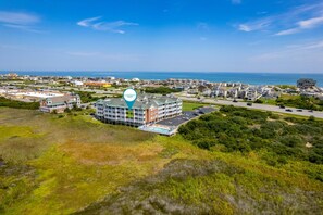LSC209: La Dolce Vita II | Aerial View of The Landings at Sugar Creek

