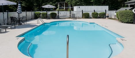 Summertime vibes! Enjoy the community pool.
