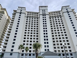 The Bristol Building...we are located on the east corner of the 6th floor!