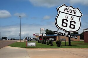 National Route 66 Museum