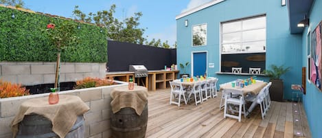 Welcome to the Surf Loft! This outdoor deck is perfect for a variety of gatherings including birthday parties, baby showers, weddings, corporate retreats, and friendly events.