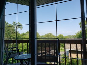 2nd floor balcony overlooks courtyard and east horizon