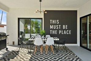 Outdoor dining
