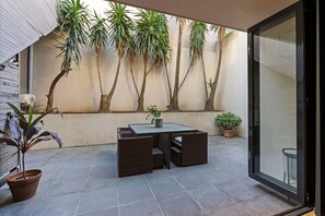 Enjoy and relax in the private courtyard with gas BBQ.