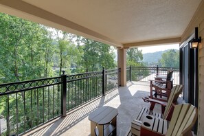 Private Balcony | Single-Story Unit | 3rd-Floor Condo