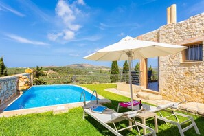 Beautiful villa with private pool and terrace with views