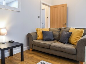 Living room/dining room | Seion Villa, Blaenau Ffestiniog