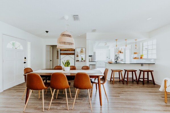 Plenty of seating options for beautiful dining at home