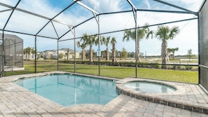 Beautiful 6 bed 6 bath villa located in Solara Resort
