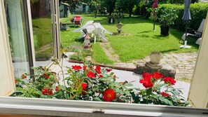 La chambre avec vue sur le jardin