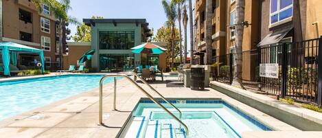 Relax and unwind in the heated pool. Feel free to inquire the depth of the pool.