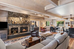 Beautiful Main Floor Open Concept Living Area